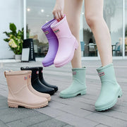 Halbhohe Stiefel