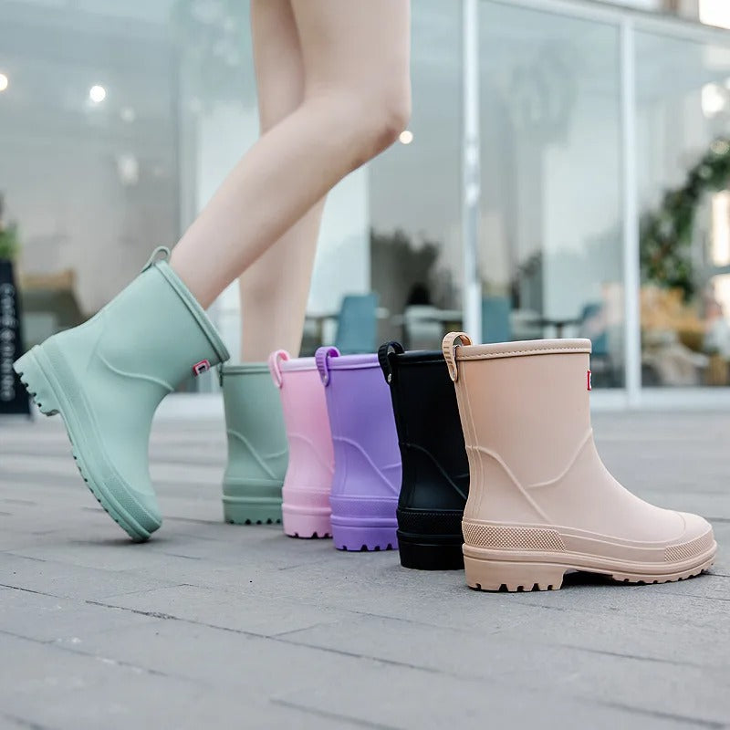 Halbhohe Stiefel