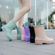 Halbhohe Stiefel