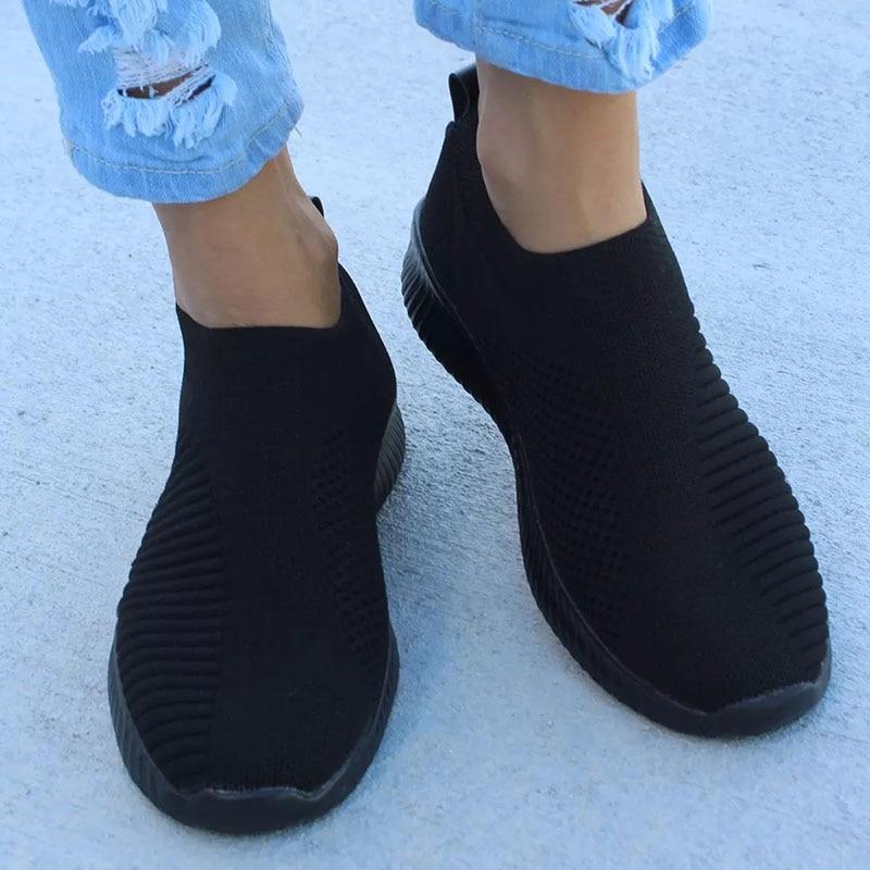 Sneaker mit Glitzerdetails