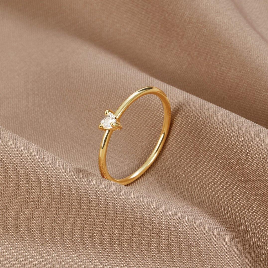 Leonie Ring