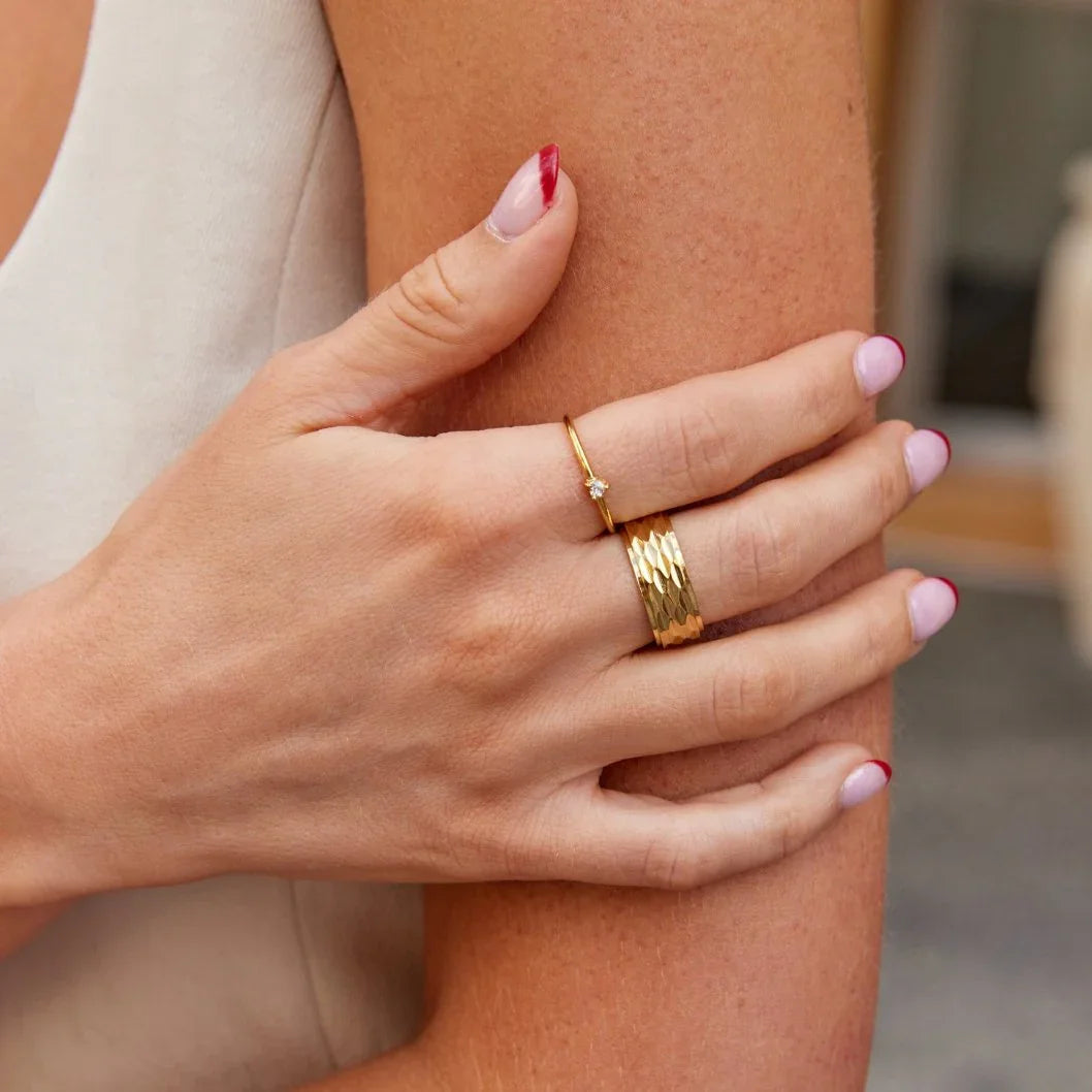 Leonie Ring